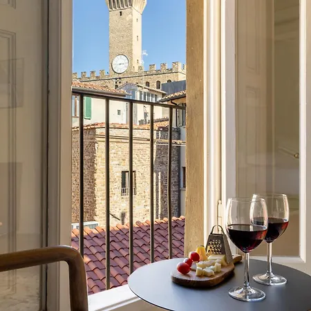 In Focus, By Belcanto Apartman Firenze